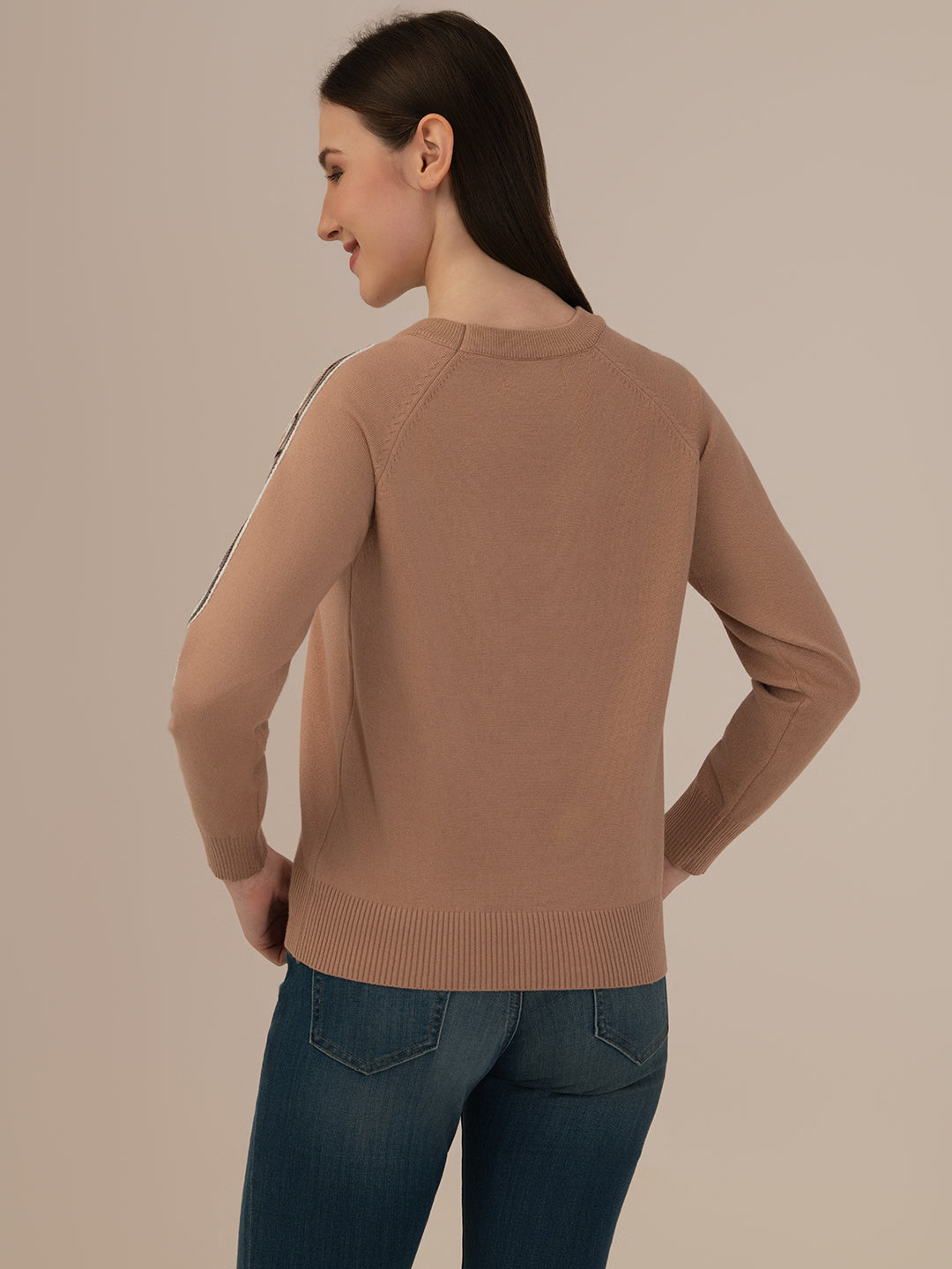Albion Ladies Winter Top – Comfortable Fawn Winter Wear