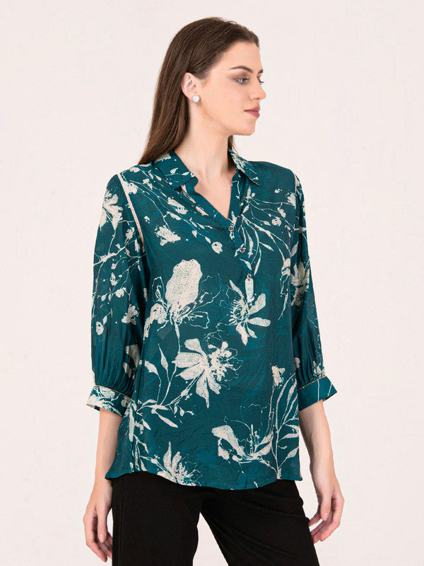 Albion Women Green Smart Top