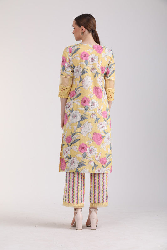 Albion Women Gold Women Kurta Set