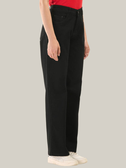 Albion Women Superior Black Straight Fit Jeans