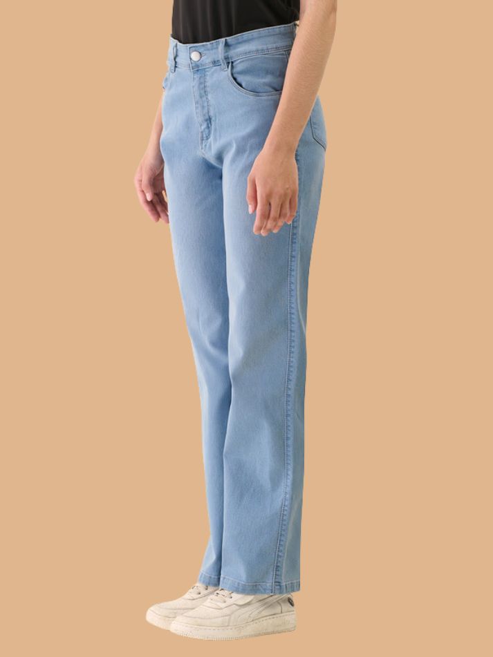 Albion Women Superior Mid Blue Straight Fit Jeans