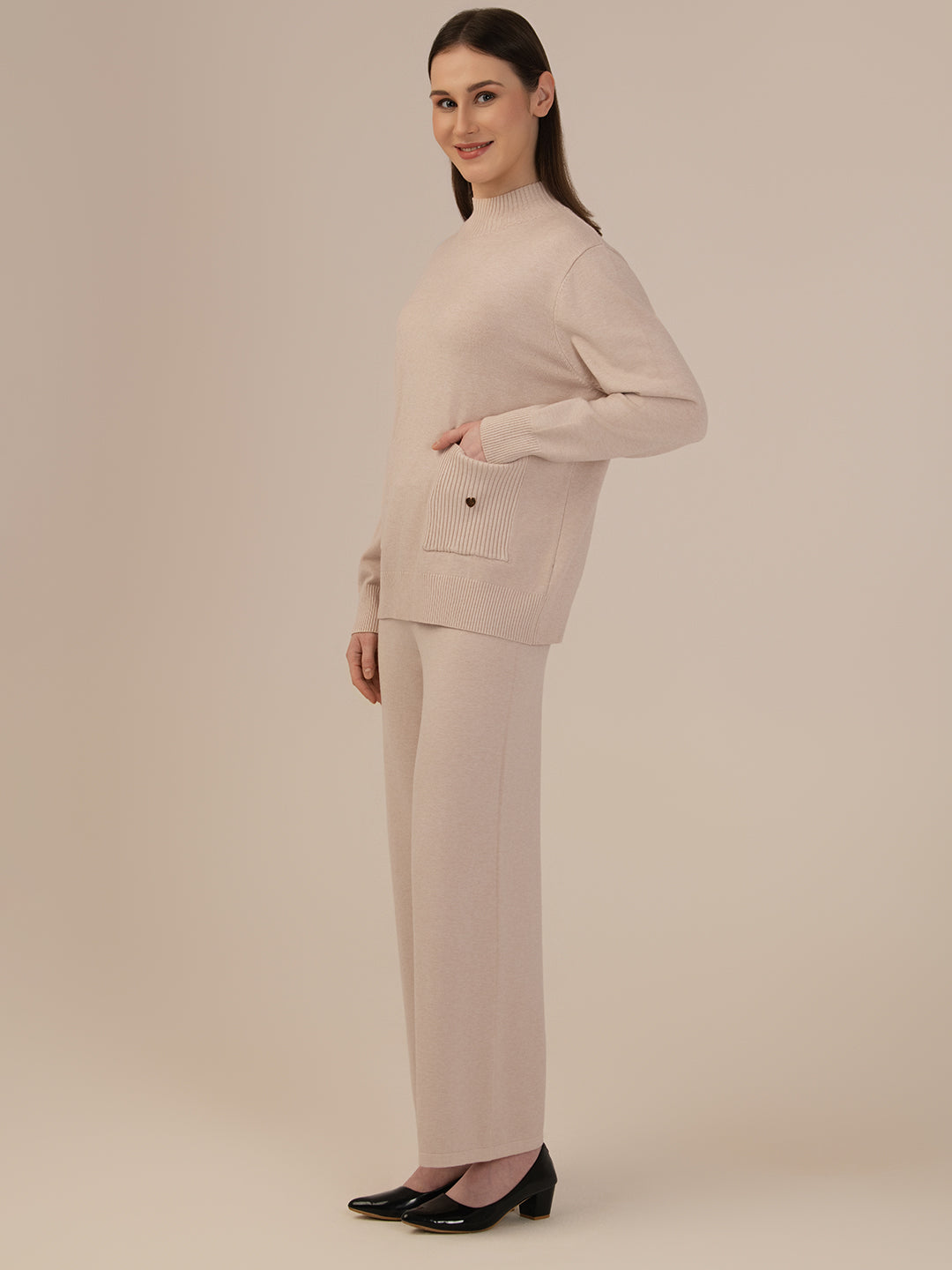 Ladies Luxury Woolen Coord Set – Soft Touch Winter Top & Bottom