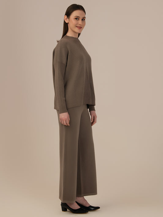Women’s Premium Woollen Top & Bottom Set – Elegant Albion Collection_BROWN