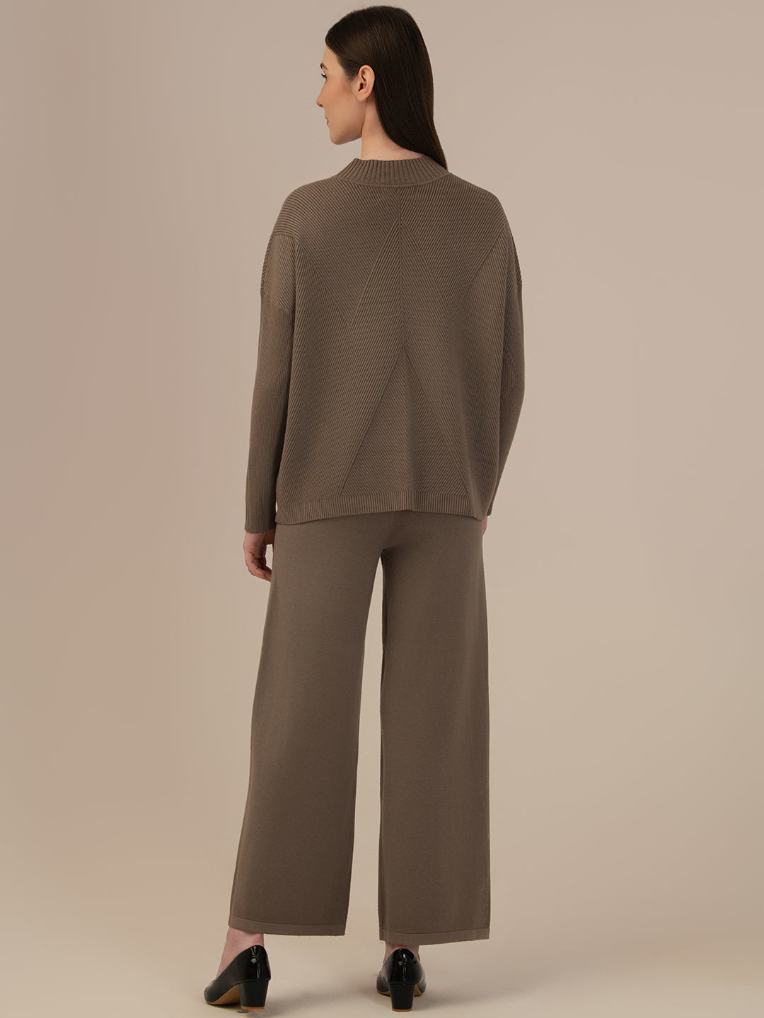 Women’s Premium Woollen Top & Bottom Set – Elegant Albion Collection_BROWN