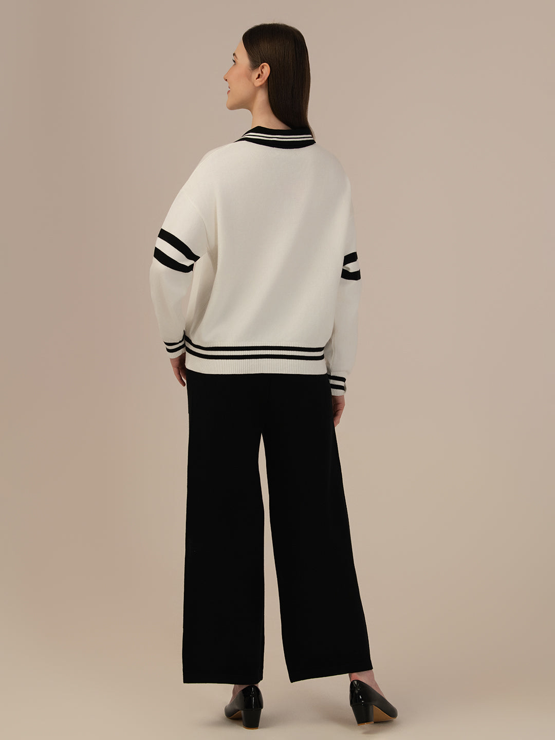 Women’s Premium Winter Top & Bottom – Elegant Albion Outfit _BLACK