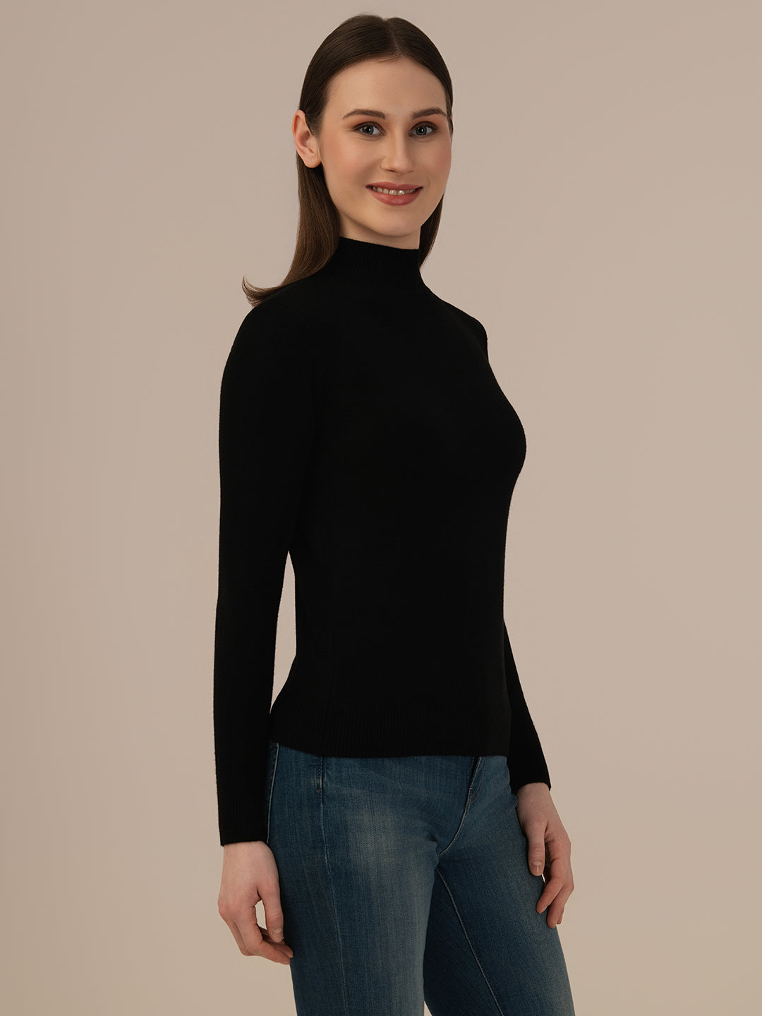 Premium Woolen Knitted Skivi for Women – Ultra-Warm Winter Wear High Neck Top