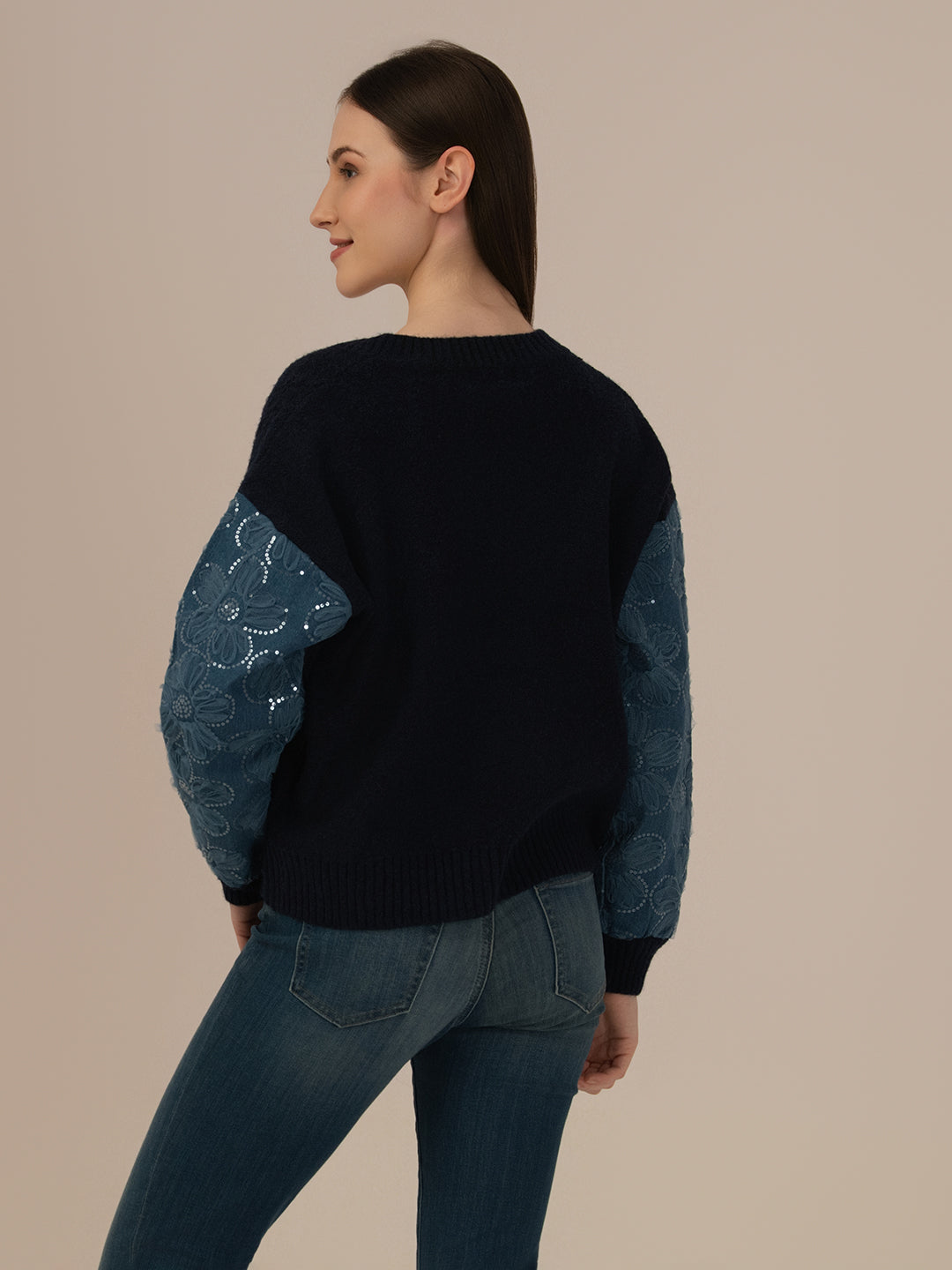 ALBION Stylish Women Woolen Top Warm Fabric with Modern Design-BLACK