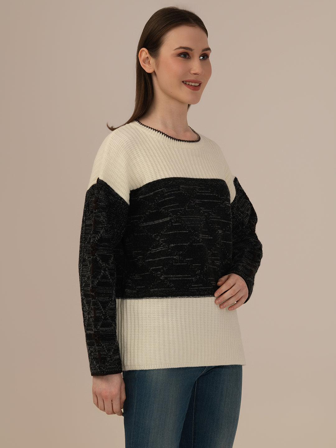 Albion Women’s Winter Sweater – Comfortable Black Winter Wear