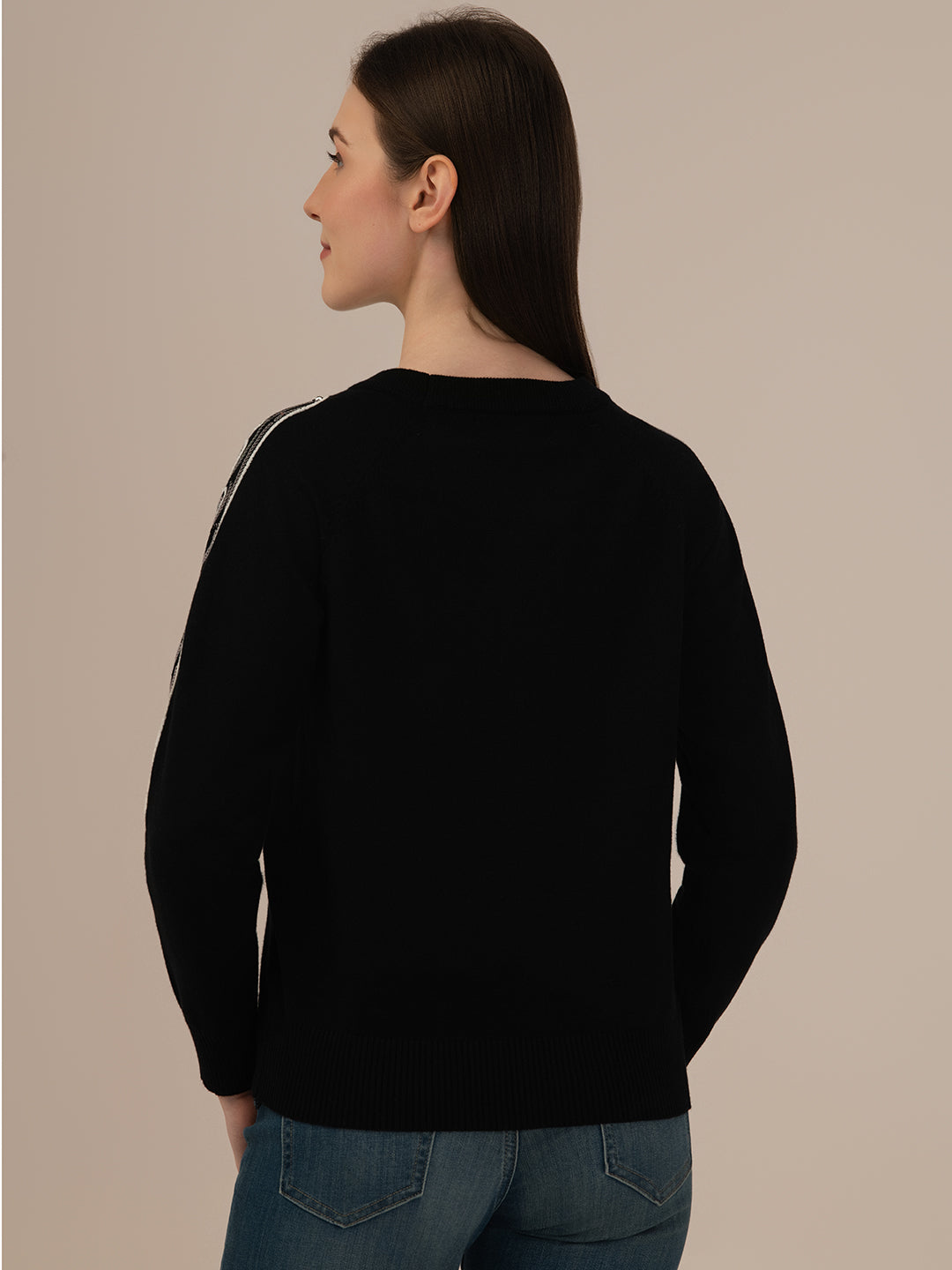 Albion Ladies Woollen Sweater – Comfortable Black Winter Wear