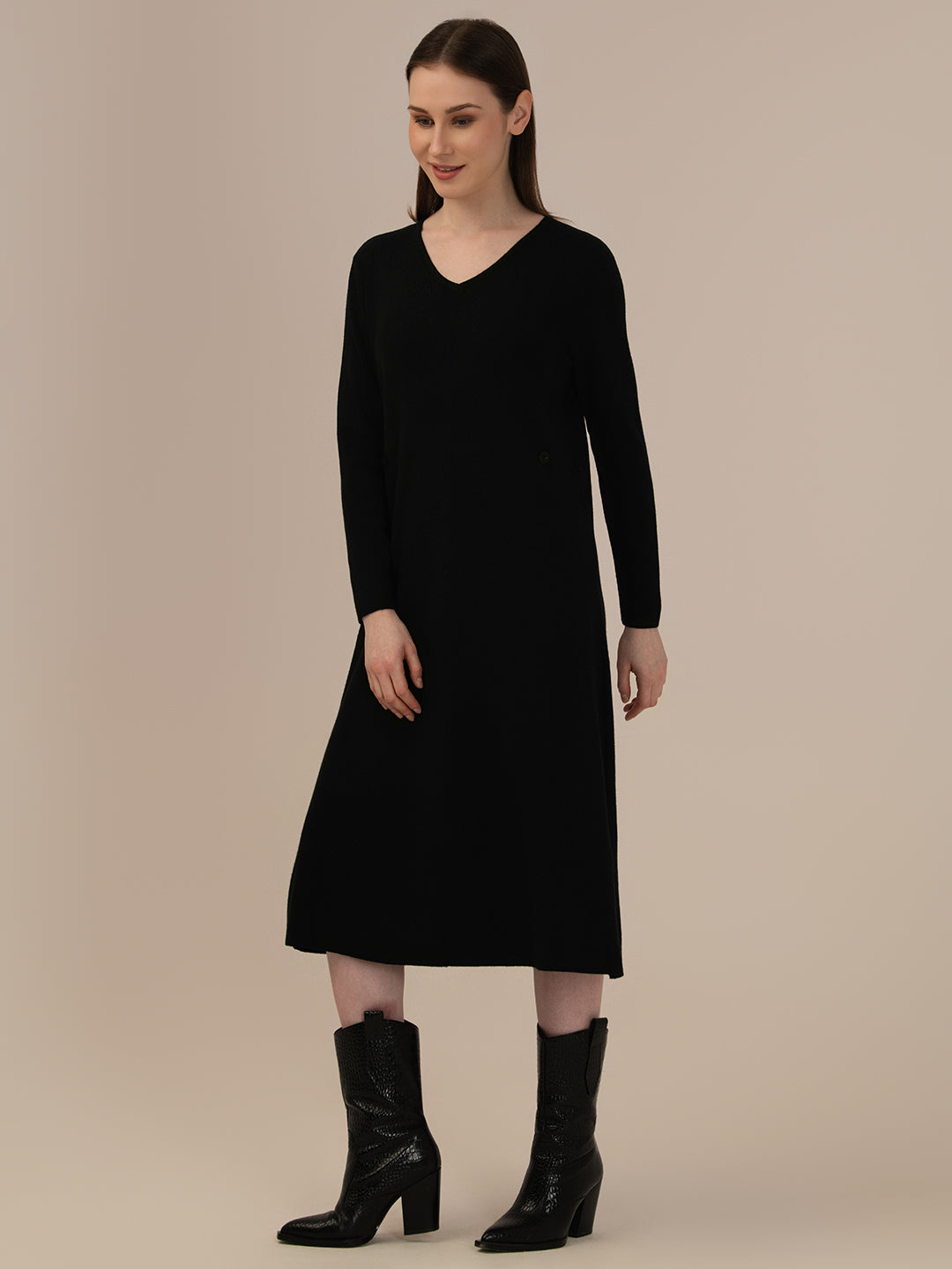 Albion Ladies Winter Tops & Bottoms – Comfortable Black Winter Wear