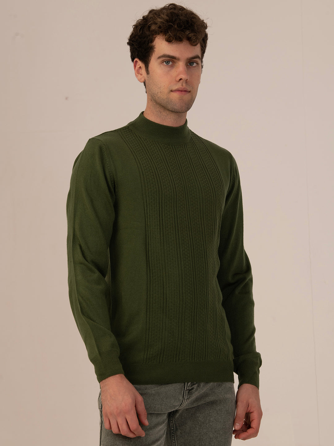 Men’s Graphic Sweatshirt – Trendy Casual Fit-olive