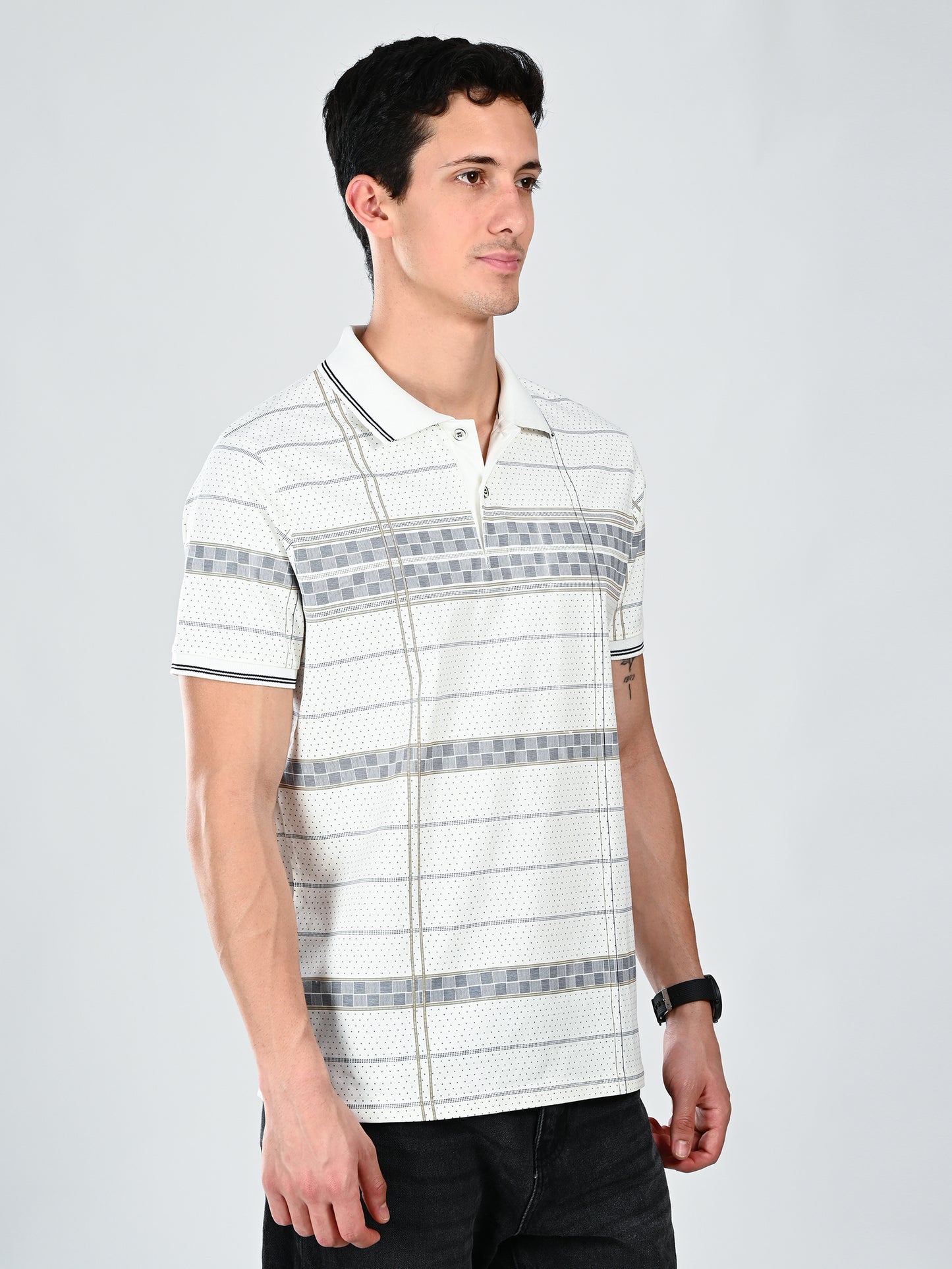 Albion Classic Fit White Casual T-Shirt for Men
