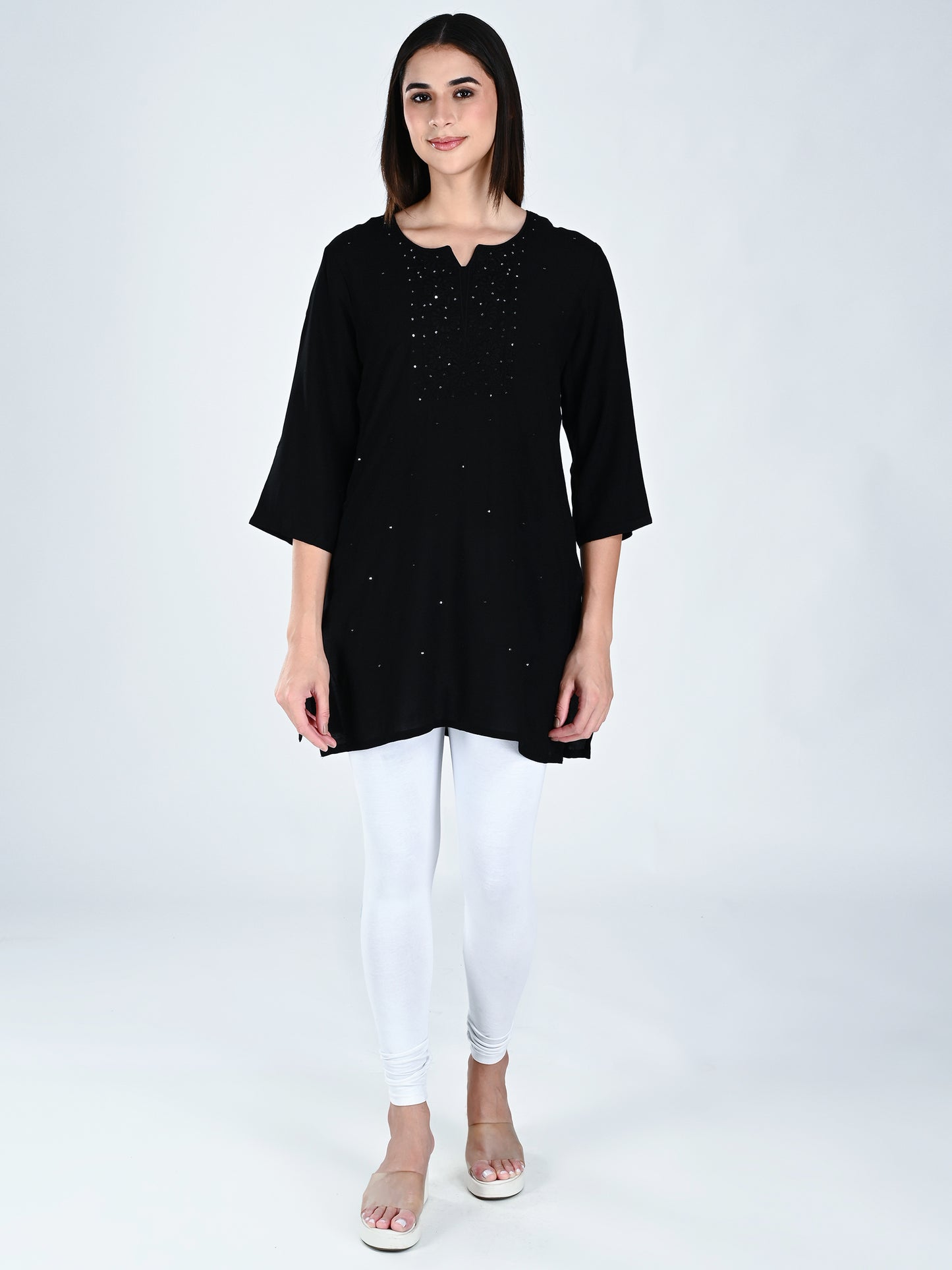 AlbionWomen Black Straight Kurta Comfortable for All-Day Wear