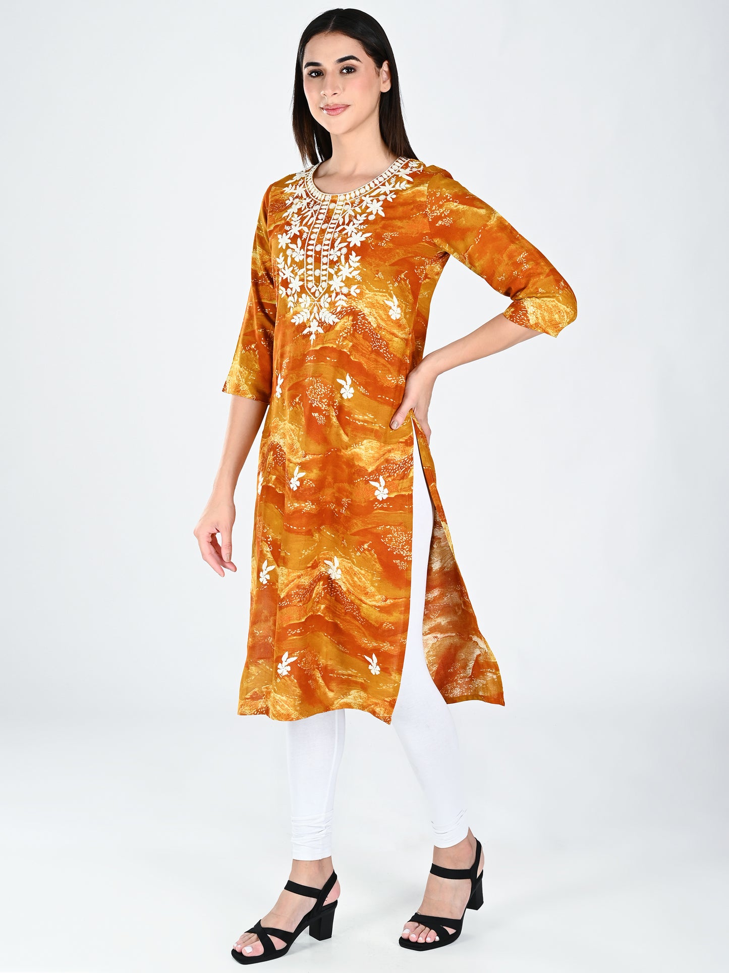 AlbionWomen Red Straight Kurta Comfortable for All-Day Wear