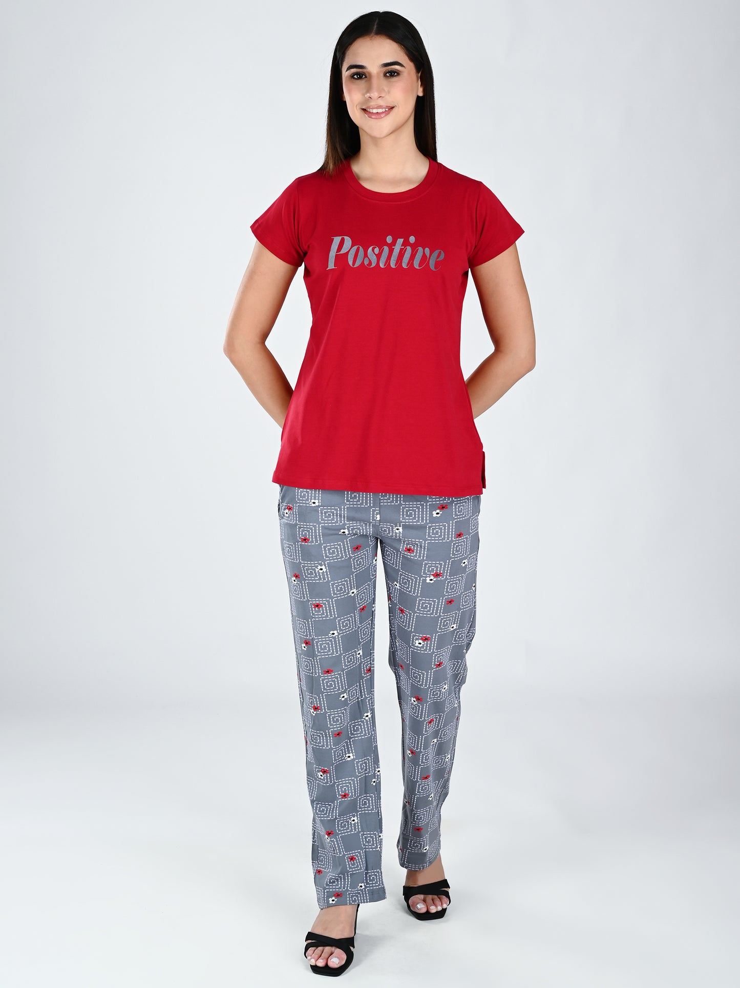 Albion Women Stylish Maroon Nightwear