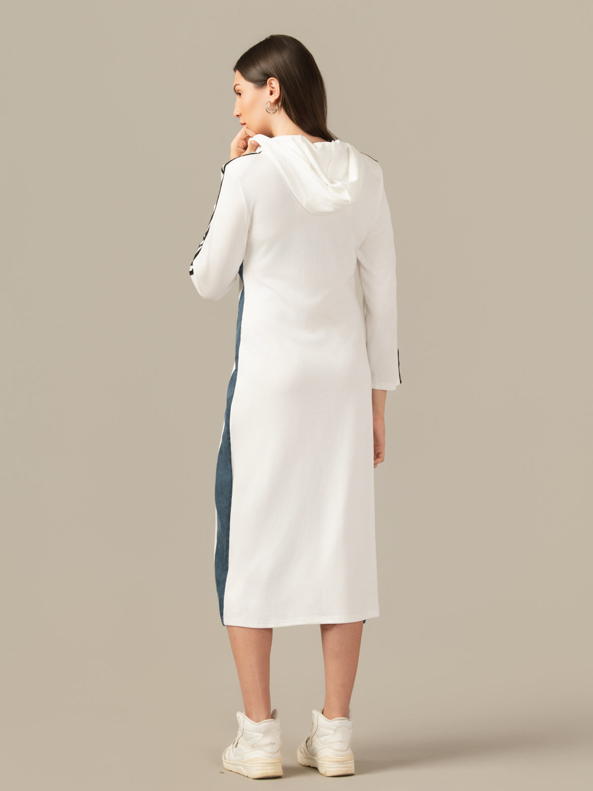LADIES BODYCON WHITE DRESS