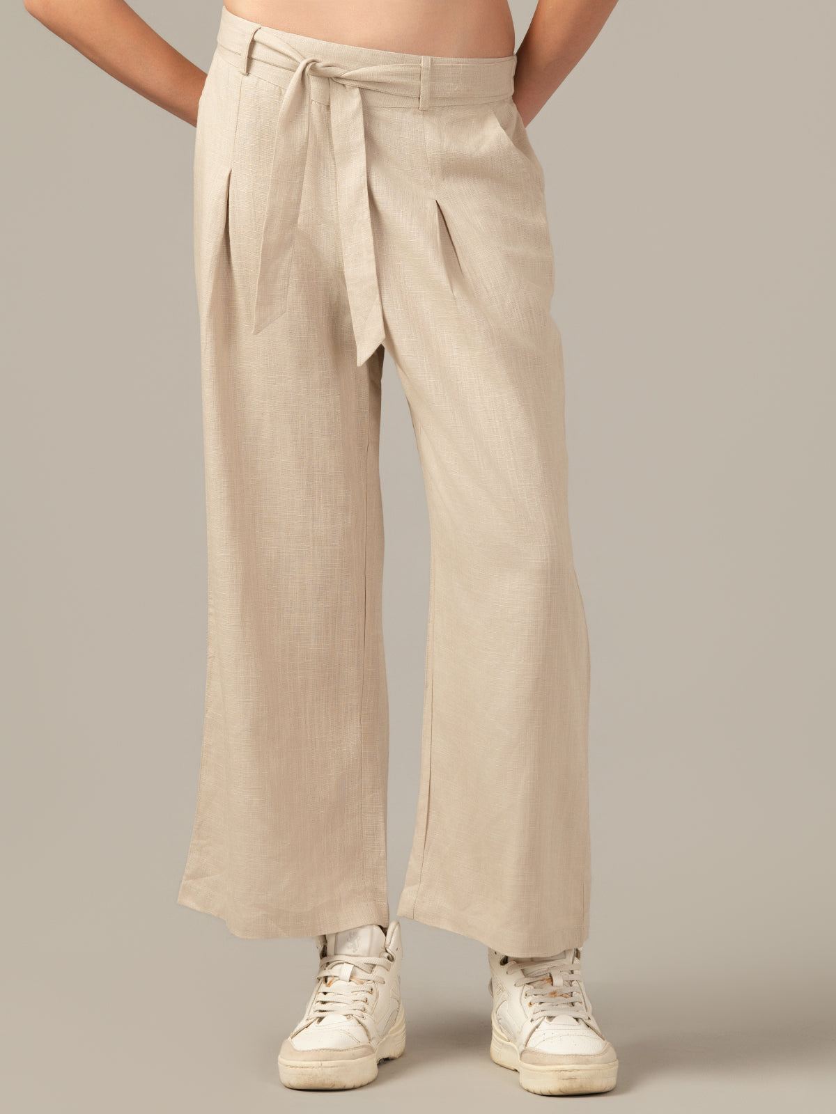 Women’s Athletic Trackpants – Sporty & Breathable BEIGE