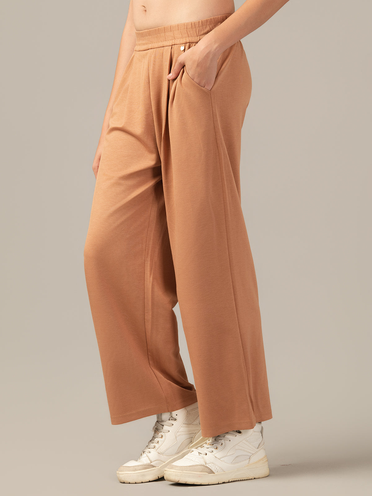 Women’s Trackpants – Comfortable, Stretch & Lightweight RUST