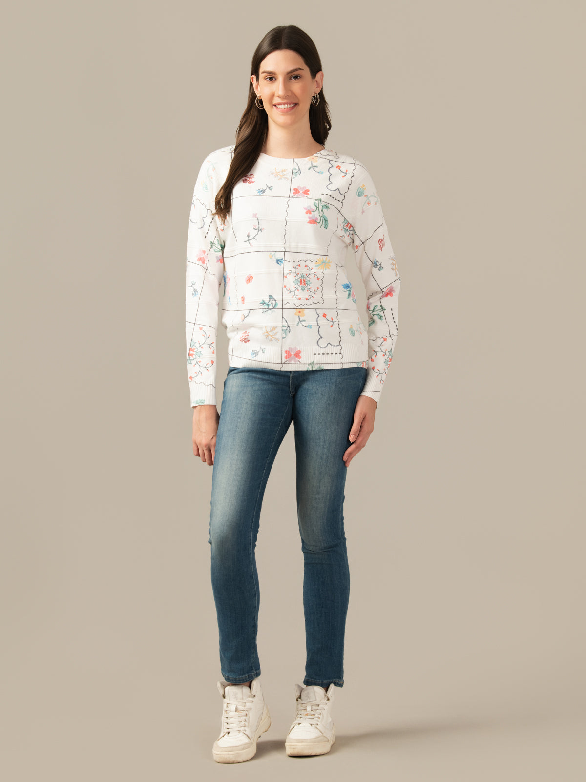 Muskan Albion Women & Girls Premium Snow White Stretch Sweatshirt – Cozy & Stylish